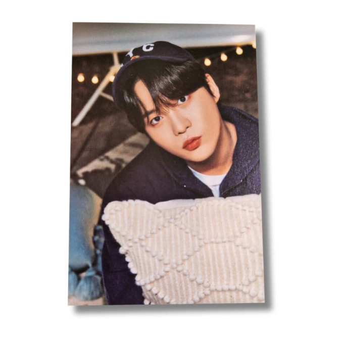 Jongho [ATEEZ] Postcard 2024 Summer Photobook [6379]