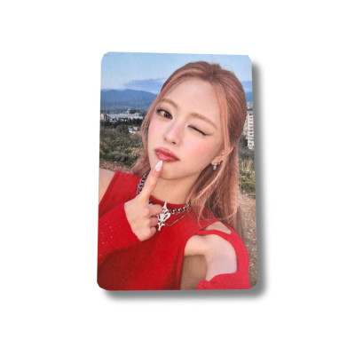 Yuna [Itzy] Girls Will Be Girls Apple Music Photocard [7563]