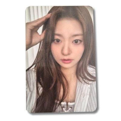 Nagyung [Fromis_9] Apple Music Photocard From Our 20's Salute Ver. [7695]