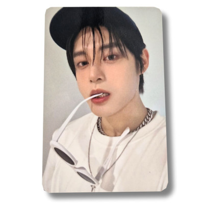 Jiwoong [Zerobaseone] Apple Music Photocard Never Say Never Digipack ver. [8305]