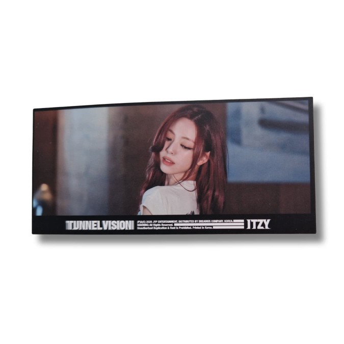 Yuna [Itzy] Tunnel Vision FANS Photo Ticket [9452]