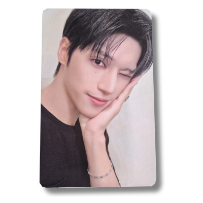 Wooyoung [ATEEZ] Photocard 8ROOM Pop-Up Ver. B [9914]