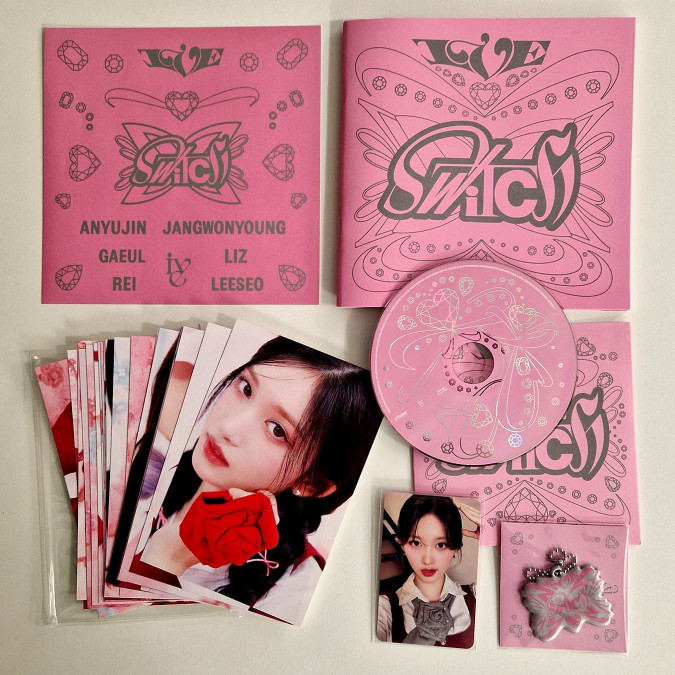 [2ND HAND] IVE - IVE Switch [10230]