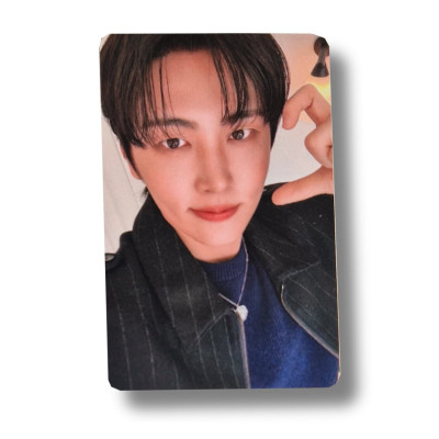 Inseong [SF9] Apple Music Photocard About Love [10500]