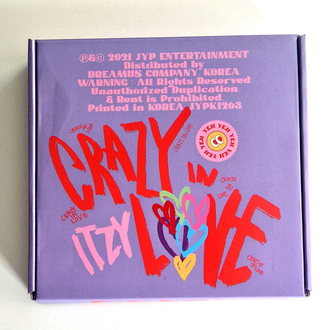 [2ND HAND] ITZY - Crazy In Love [10223]