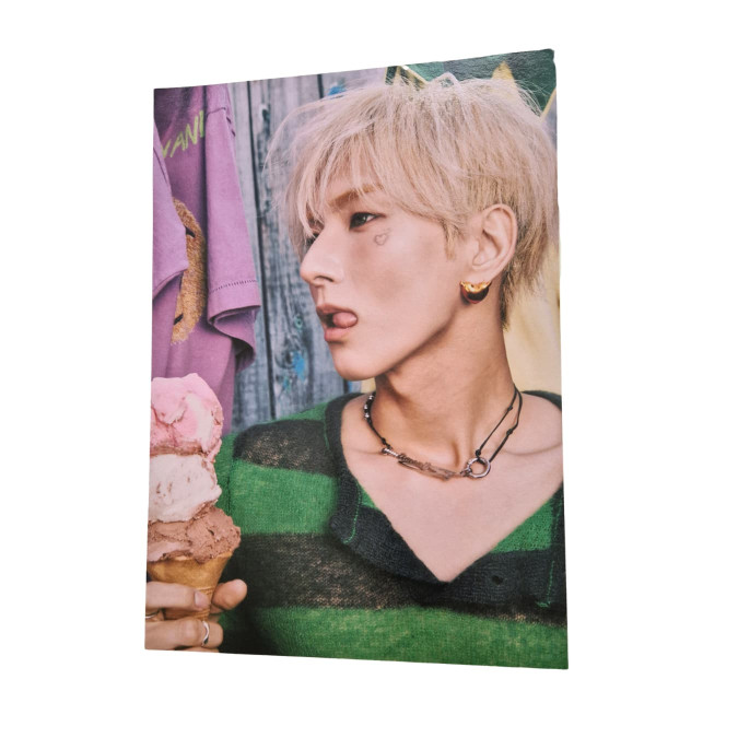 O.de [Xdinary Heroes] Mini Poster Beautiful Mind [10713]