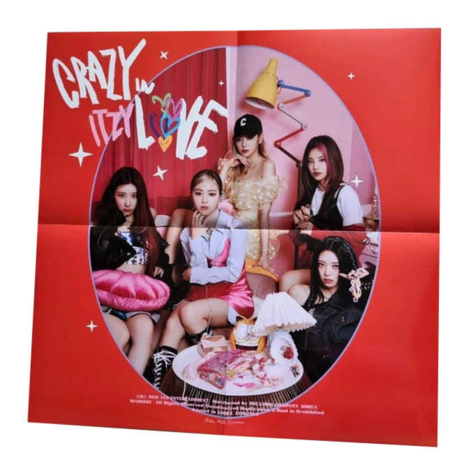 ITZY Official Poster [Crazy In Love] [10722]