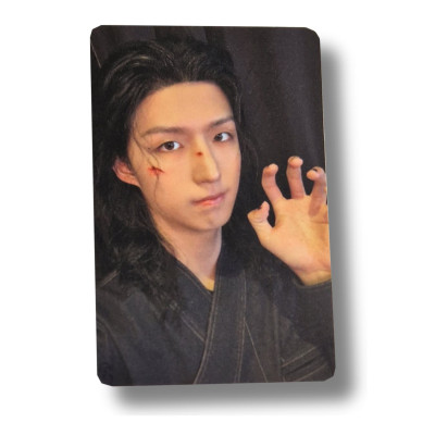 Junhan [Xdinary Heroes] Apple Music Photocard DEAD AND [10760]