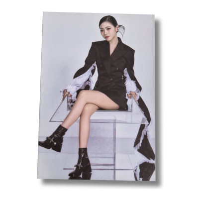 Ryujin [Itzy] Checkmate Pre-order Postcard [10775]