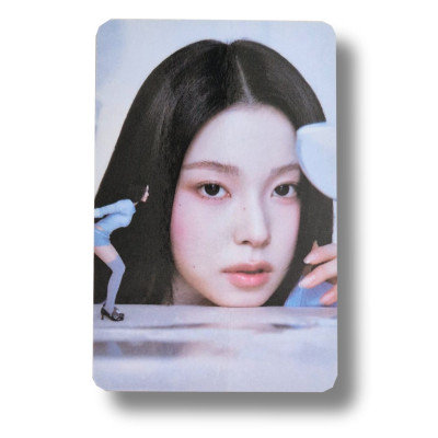 Kyujin [NMIXX] Apple Music Photocard Heavy Serenade Melody Box Ver. [11592]
