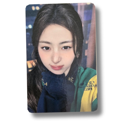 Yunjin [Le Sserafim] KnPOPS Photocard PUREFLOW pt.1 [11701]