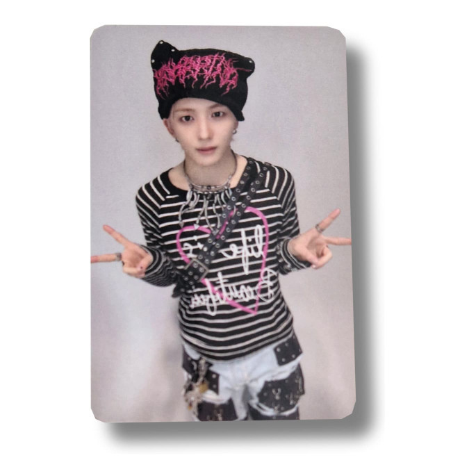 Minjae [Xikers] Apple Music Photocard Route Zero : The Ora [11758]