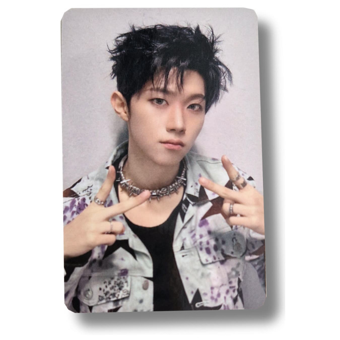 Hyunwoo [Xikers] Apple Music Photocard Route Zero : The Ora [11761]