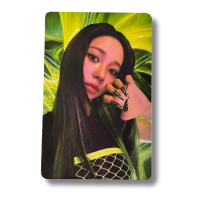 Karina [Aespa] Selfie Photocard MAKE IT LEMONADE Pop-up [11804]