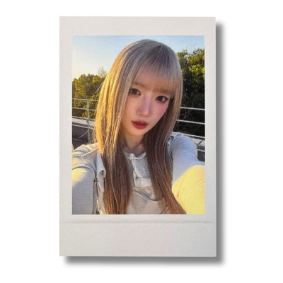 Yooyeon [TRIPLES] Apple Music Polaroid Photocard Love&Pop Pt.1 [11988]