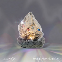 [PRE-ORDER] NMIXX - Strange Muse [Light ver.] [12036]