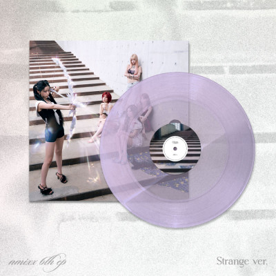 [PRE-ORDER] NMIXX - Strange Muse [LP ver.] [12039]