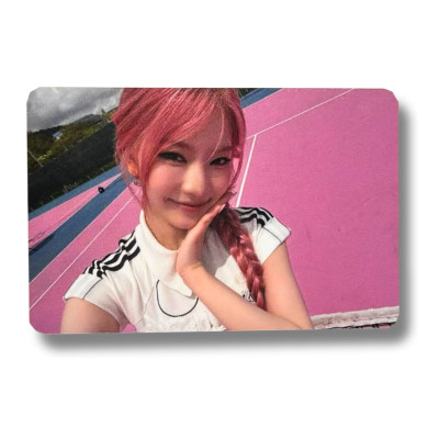 Isa [STAYC] Double-Sided Apple Music Photocard 2:LOVE [12066]