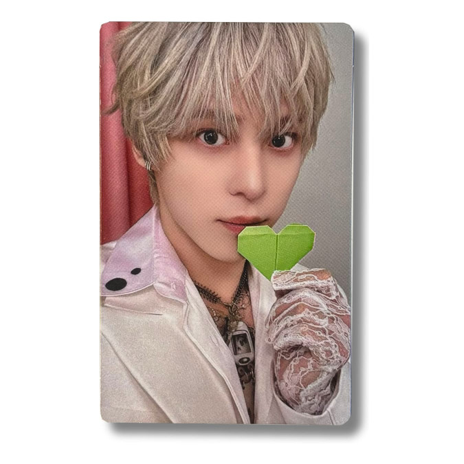 Yunho [ATEEZ] KQ Shop Photocard Golden Hour : Part 5 Vinyl [12090]