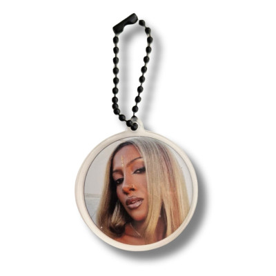 Lara [KATSEYE] Weverse Keyring WILD [12348]