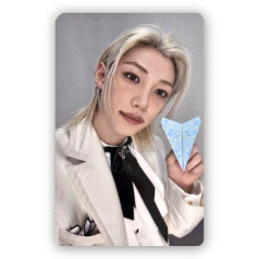 Felix [Stray Kids] Pre-order Photocard SKZOO Everywhere All Around The World [12386]
