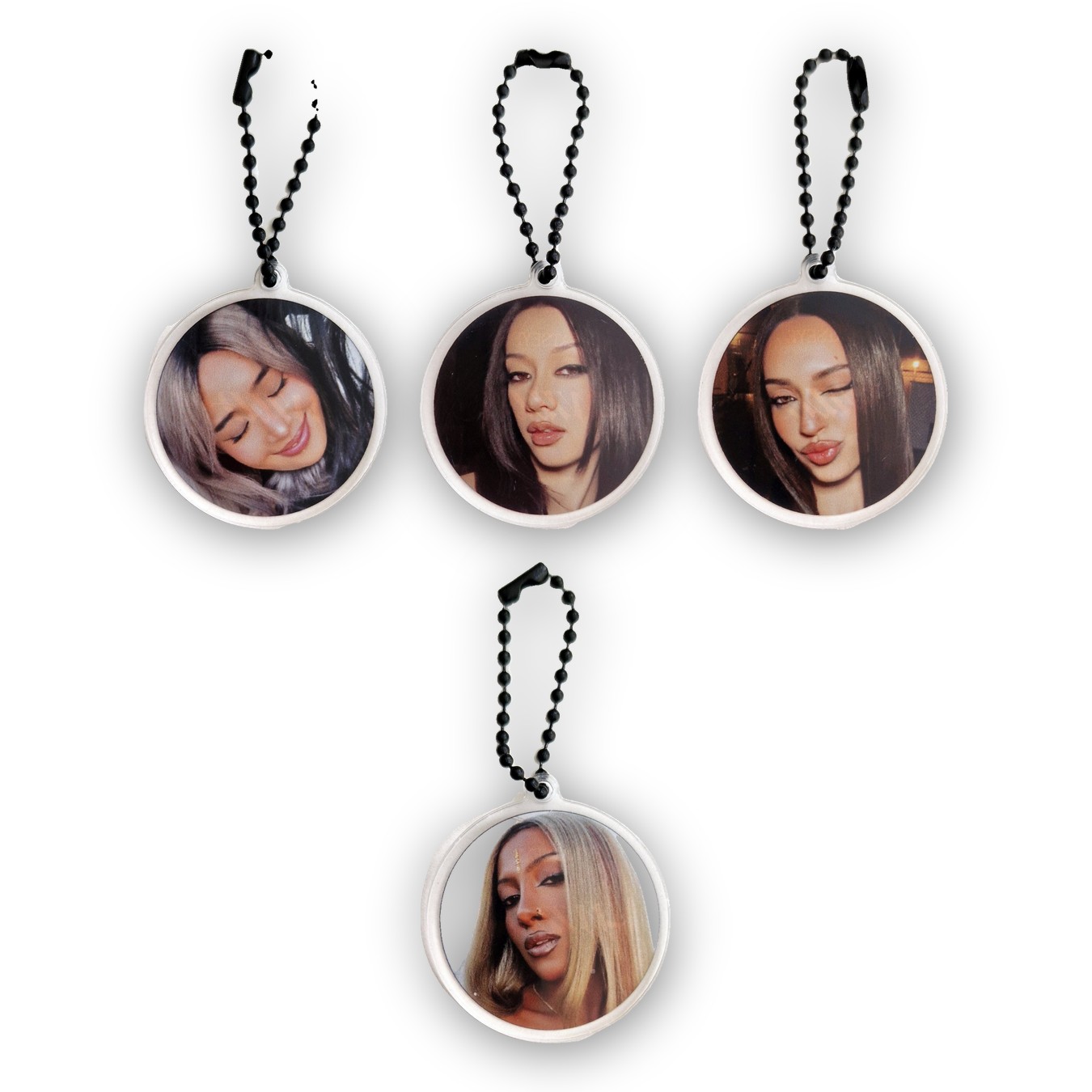 KATSEYE Weverse Keyring WILD